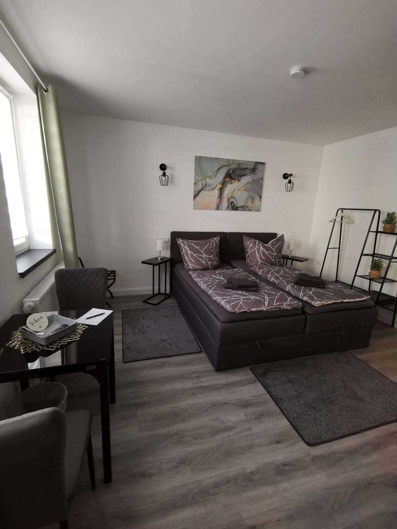 Airbnb, Moderne, Ruhige Und Helle Doppelzimmer, Naehe Magdeburg, A14 & A2 Hotell Dahlenwarsleben Eksteriør bilde