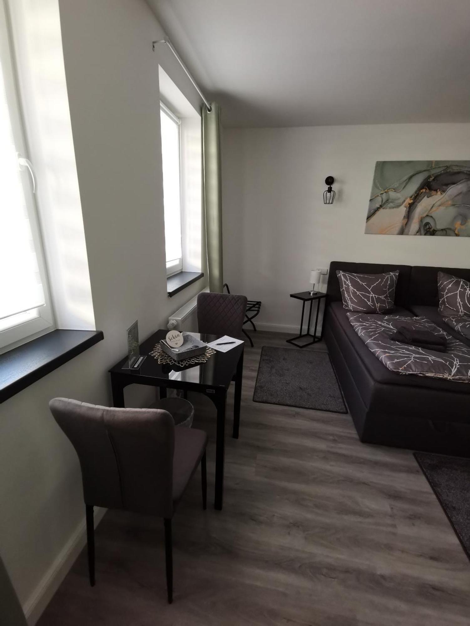 Airbnb, Moderne, Ruhige Und Helle Doppelzimmer, Naehe Magdeburg, A14 & A2 Hotell Dahlenwarsleben Eksteriør bilde